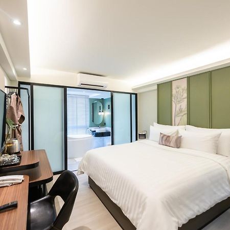 Kaya Heritage Hotel Bangkok Exterior photo